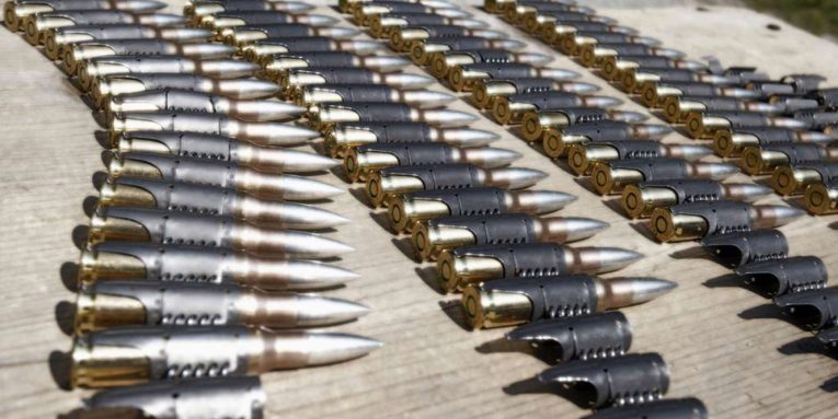 Zero taksa per kompanite qe prodhojne arme ne Shqiperi, Kriteri: Investim 25 mije euro